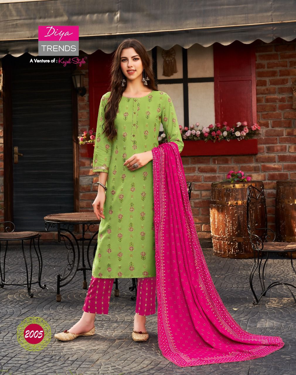 Odhani 2 Embroidery Ethnic Wear Kurti With Pant And Dupatta Latest Collection